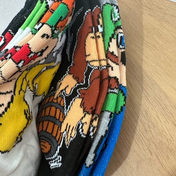 NWT Super Mario Ankle Socks 5 Pairs Mario, Yoshi, Bowser etc (L)Shoe Size 4-10 - Picture 8 of 12